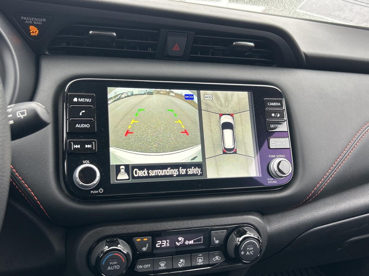 2024 Nissan Kicks SR FWD   Leather   Heated Seats & Steering Wheel Photo