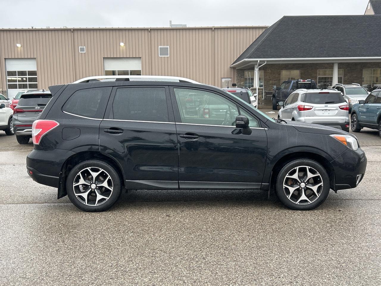2016 Subaru Forester 2.0XT Limited AWD   Nav.   Pano Roof   Leather Photo2
