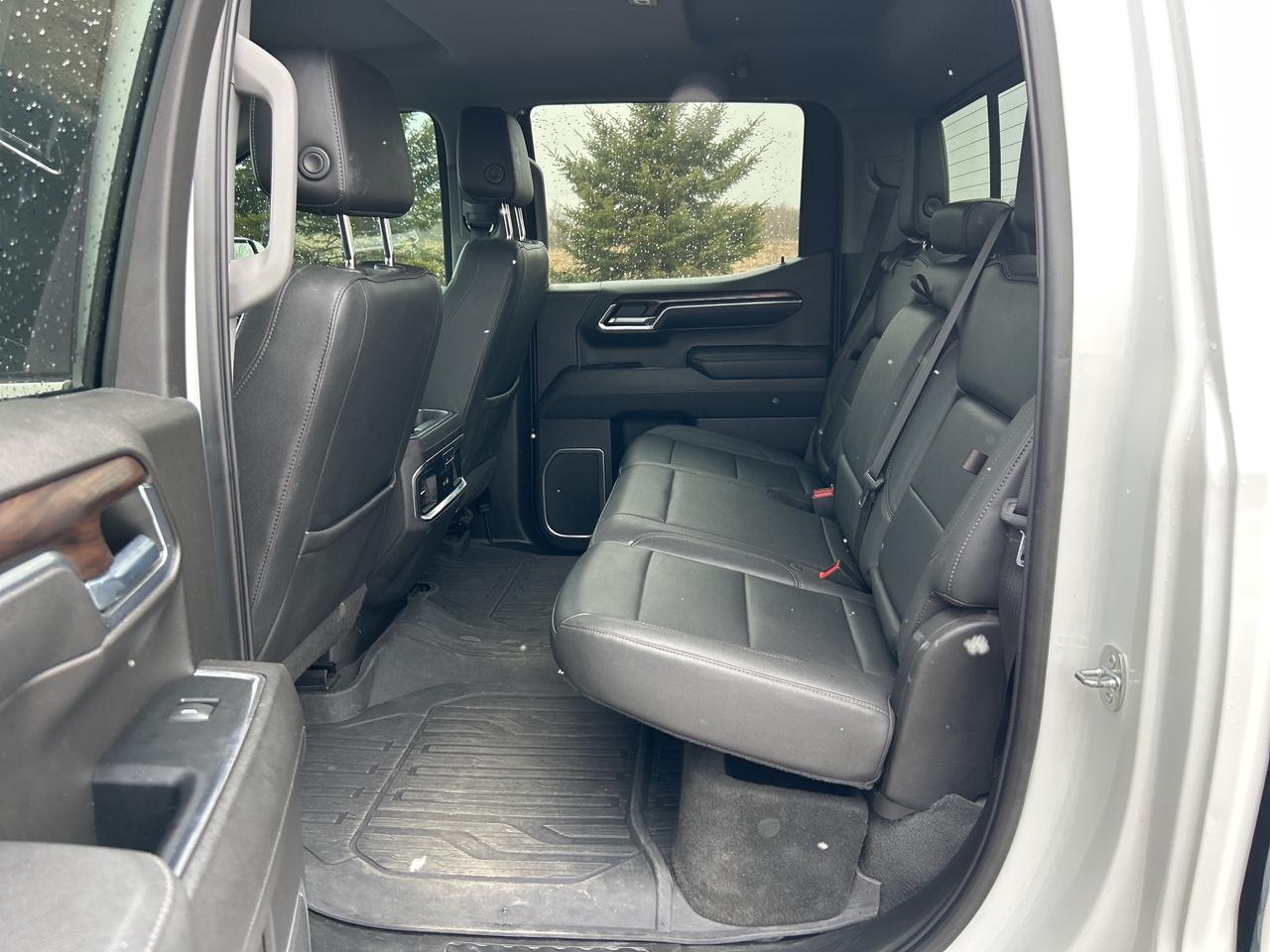 2023 GMC Sierra 1500 SLT 4x4 Crew   Nav   Leather   Heated/Cooled Seats Photo