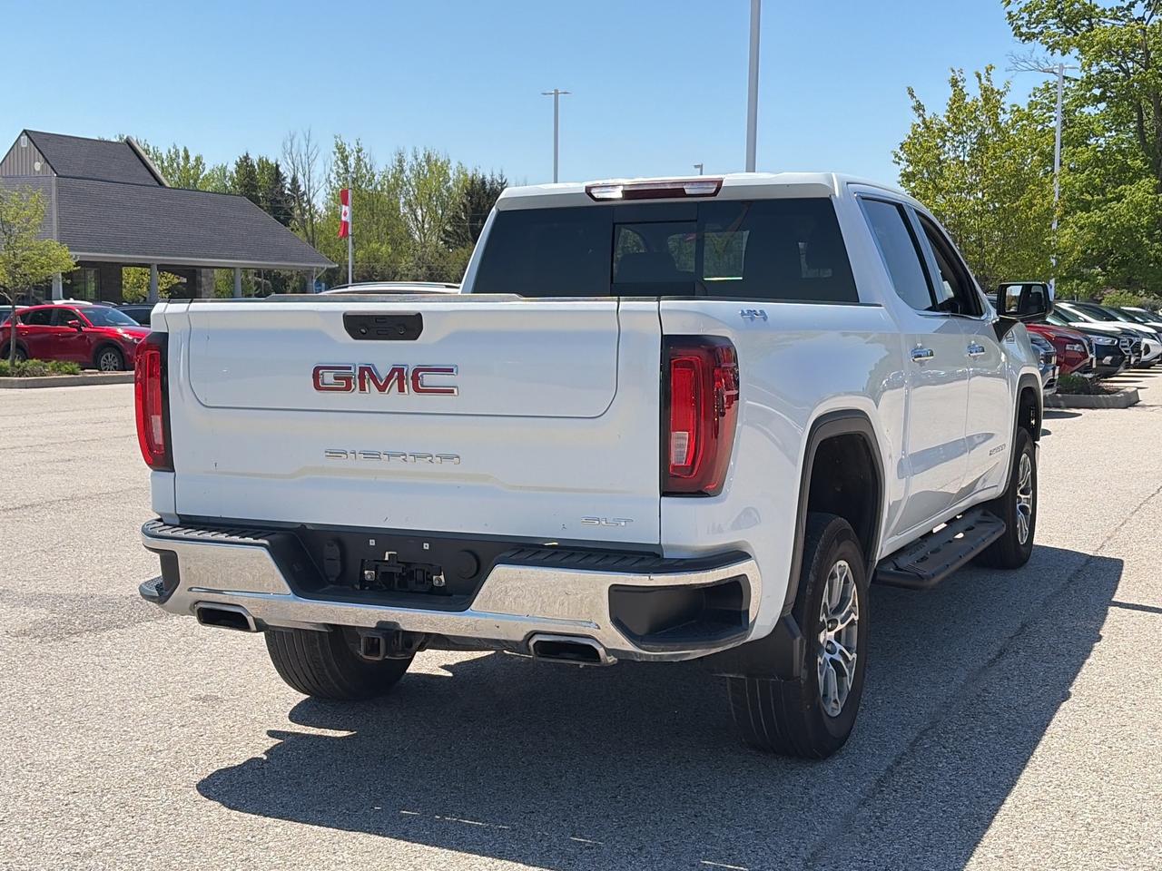 2023 GMC Sierra 1500 SLT 4x4 Crew   Nav   Leather   Heated/Cooled Seats Photo3