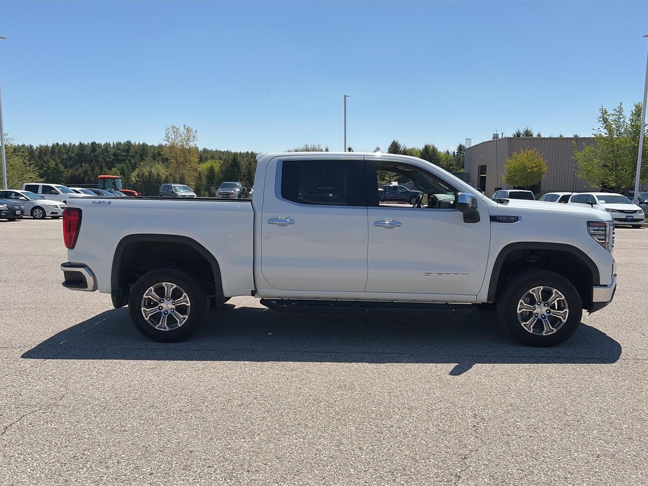 2023 GMC Sierra 1500 SLT 4x4 Crew   Nav   Leather   Heated/Cooled Seats Photo