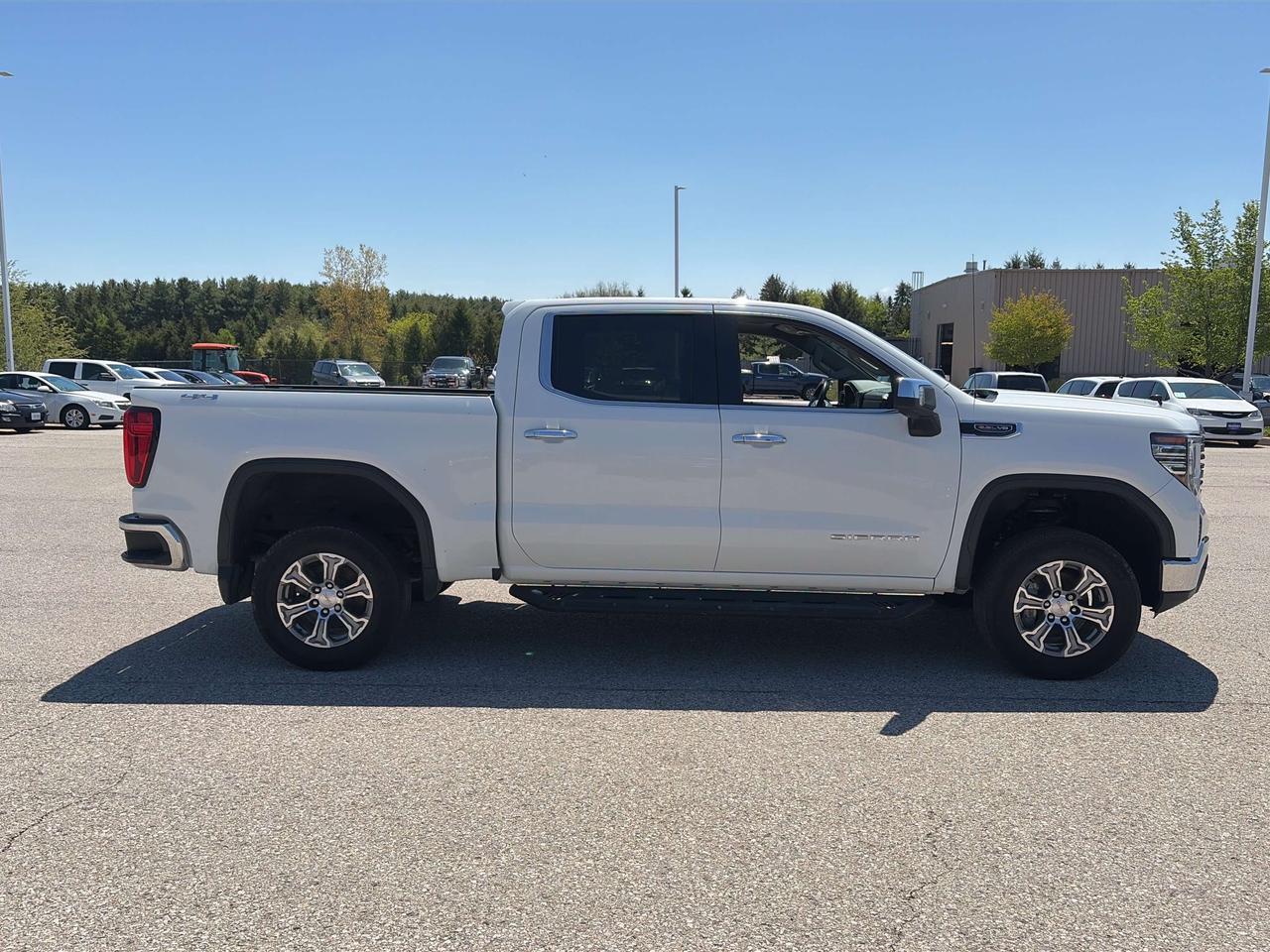 2023 GMC Sierra 1500 SLT 4x4 Crew   Nav   Leather   Heated/Cooled Seats Photo