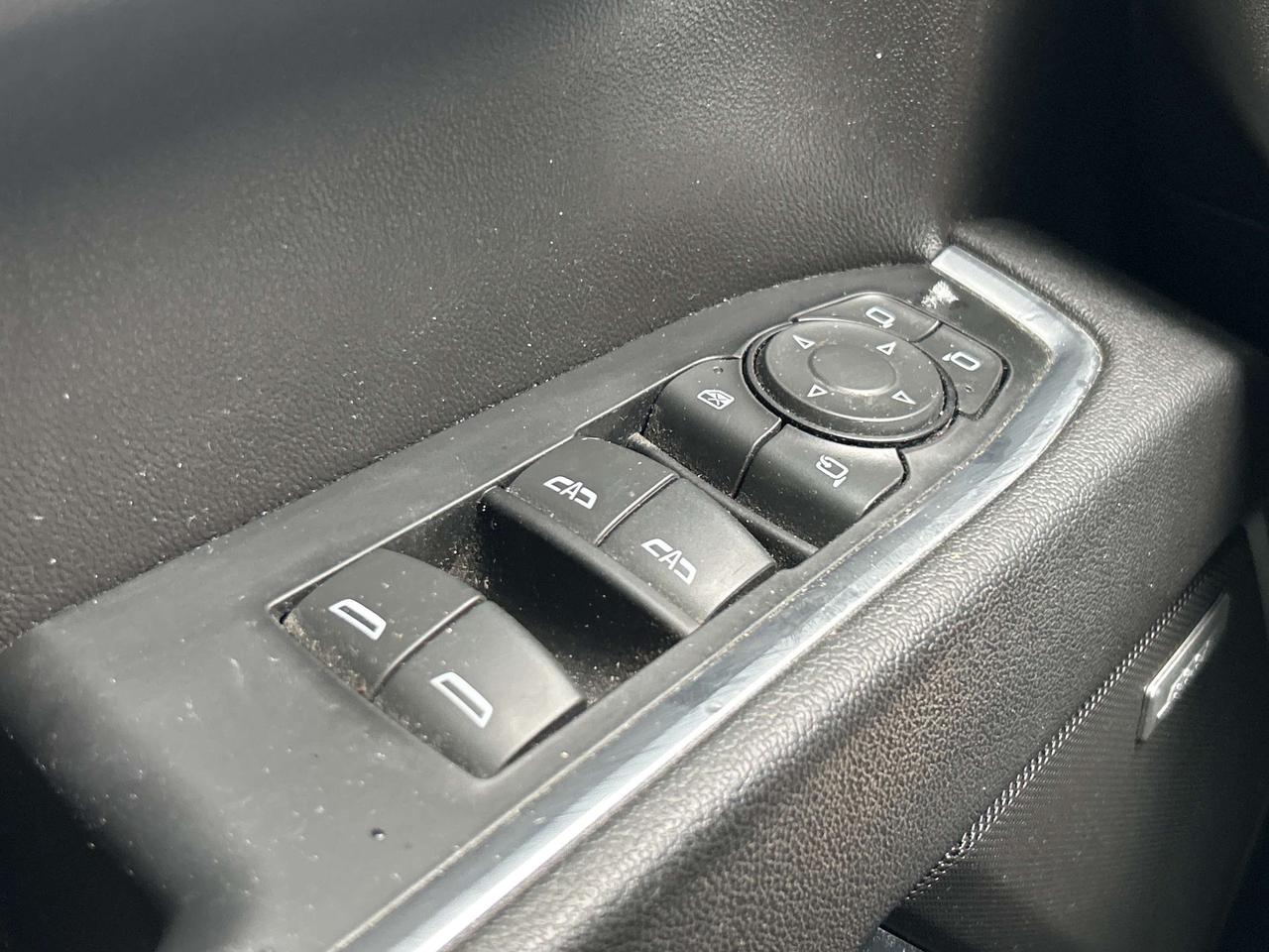 2023 GMC Sierra 1500 SLT 4x4 Crew   Nav   Leather   Heated/Cooled Seats Photo