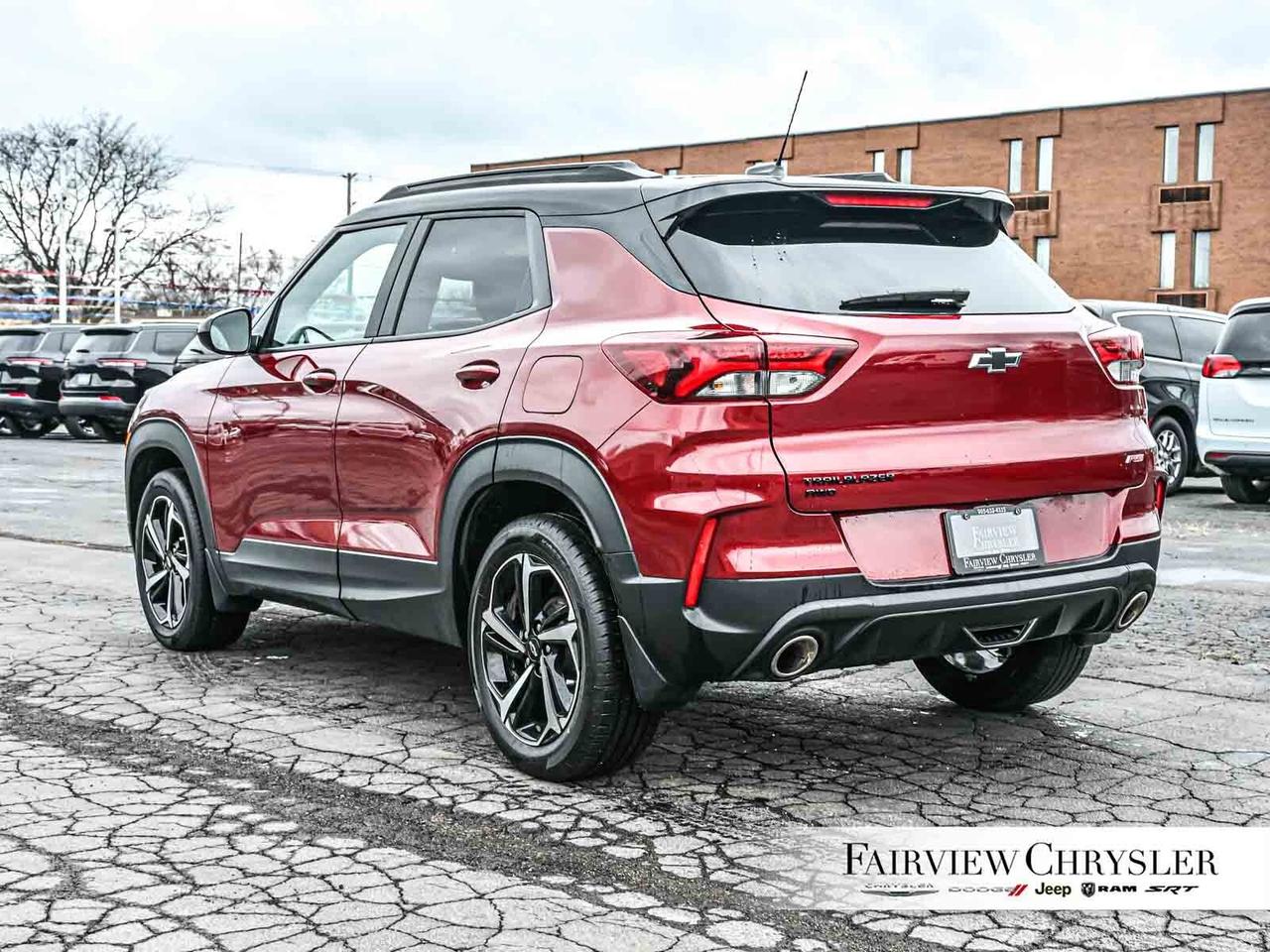 2023 Chevrolet TrailBlazer RS PANO ROOF   POWER TAILGATE   BLIND SPOT   CARPL Photo3
