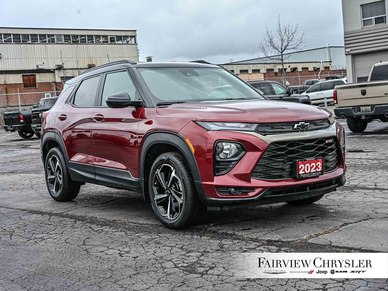 2023 Chevrolet TrailBlazer RS PANO ROOF   POWER TAILGATE   BLIND SPOT   CARPL Photo