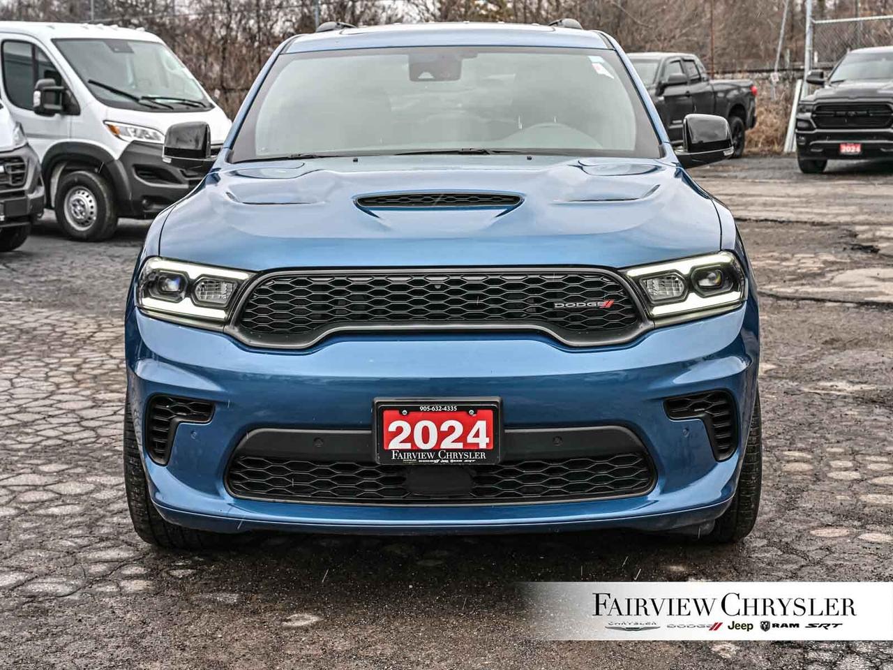 2024 Dodge Durango R/T TOW N GO   SRT BUCKETS   BLACK TOP   BREMBO BR Photo
