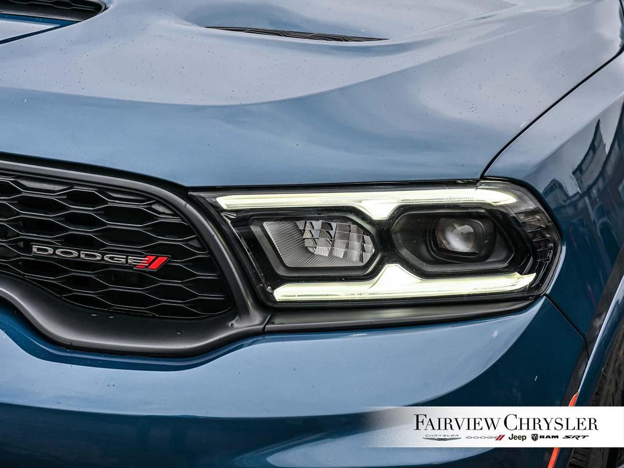 2024 Dodge Durango R/T TOW N GO   SRT BUCKETS   BLACK TOP   BREMBO BR Photo