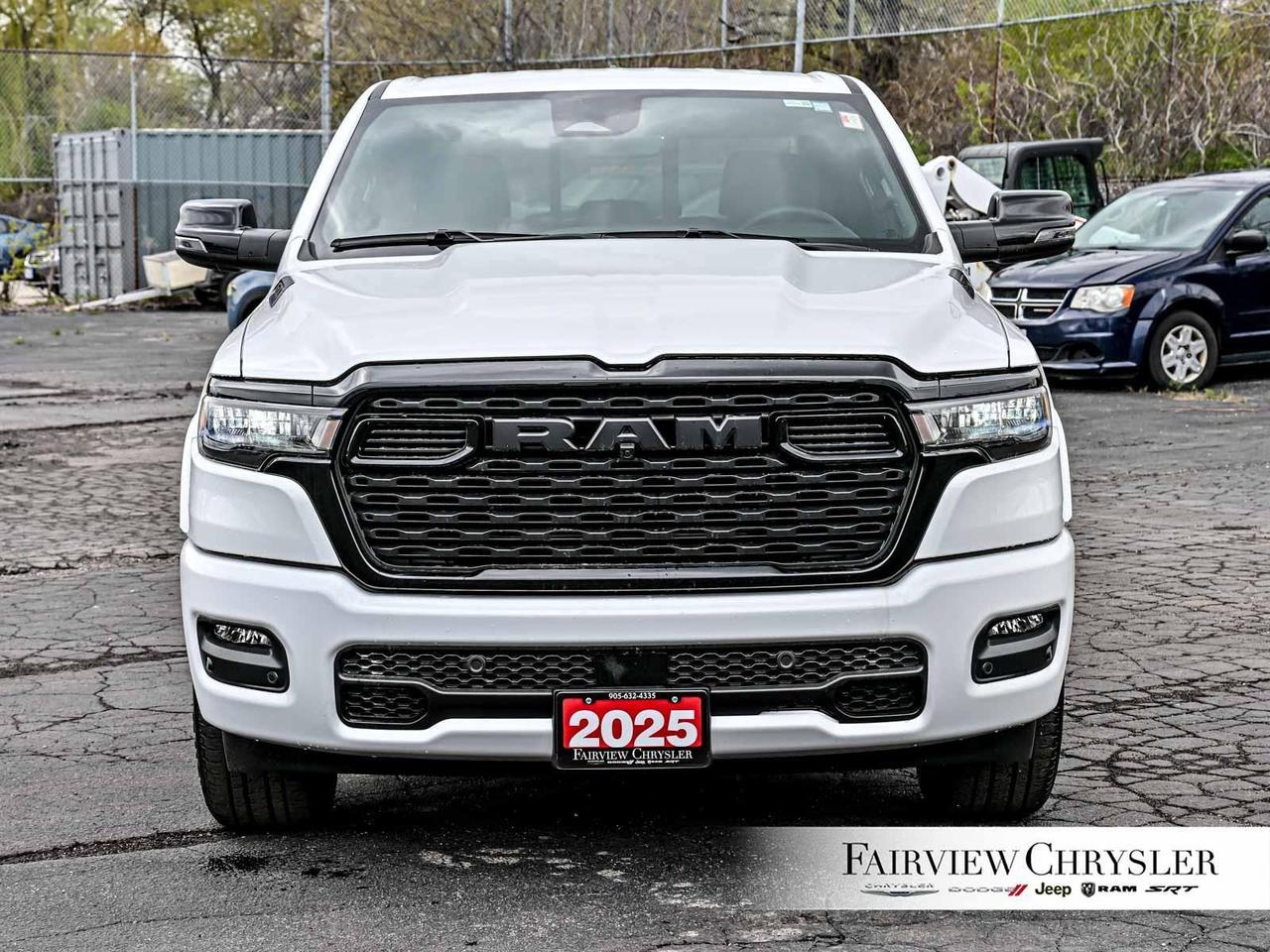 2025 RAM 1500 Big Horn NIGHT EDITION   CARPLAY   HEATED SEATS Photo