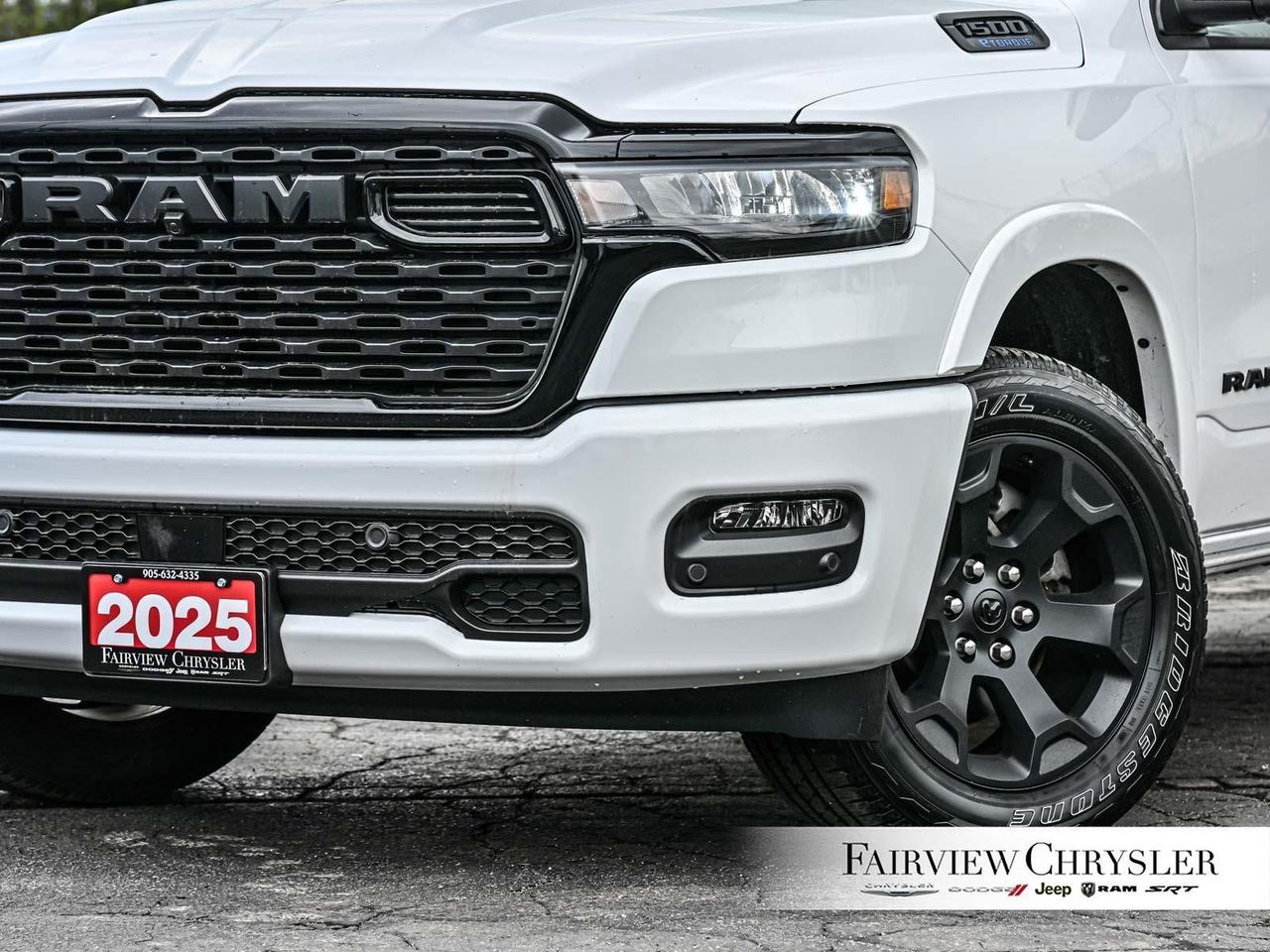 2025 RAM 1500 Big Horn NIGHT EDITION   CARPLAY   HEATED SEATS Photo