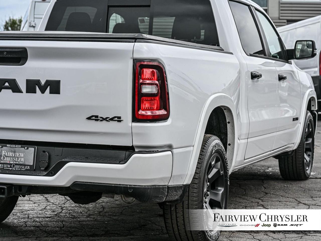2025 RAM 1500 Big Horn NIGHT EDITION   CARPLAY   HEATED SEATS Photo