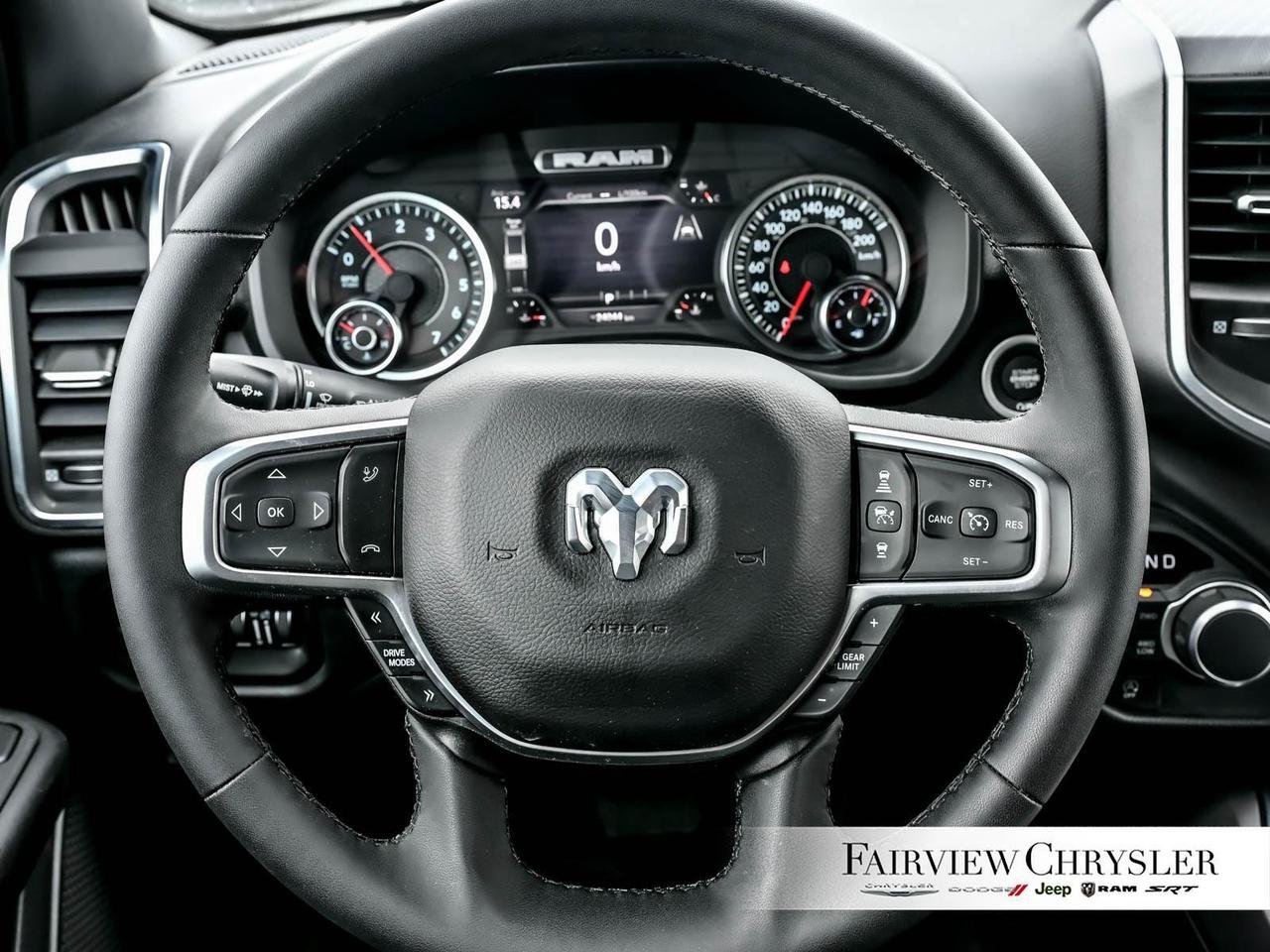 2025 RAM 1500 Big Horn NIGHT EDITION   CARPLAY   HEATED SEATS Photo