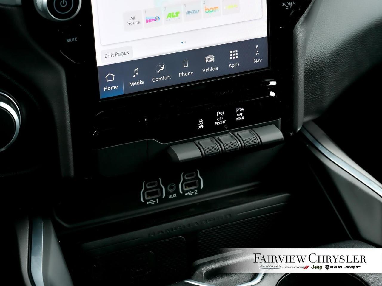 2025 RAM 1500 Big Horn NIGHT EDITION   CARPLAY   HEATED SEATS Photo