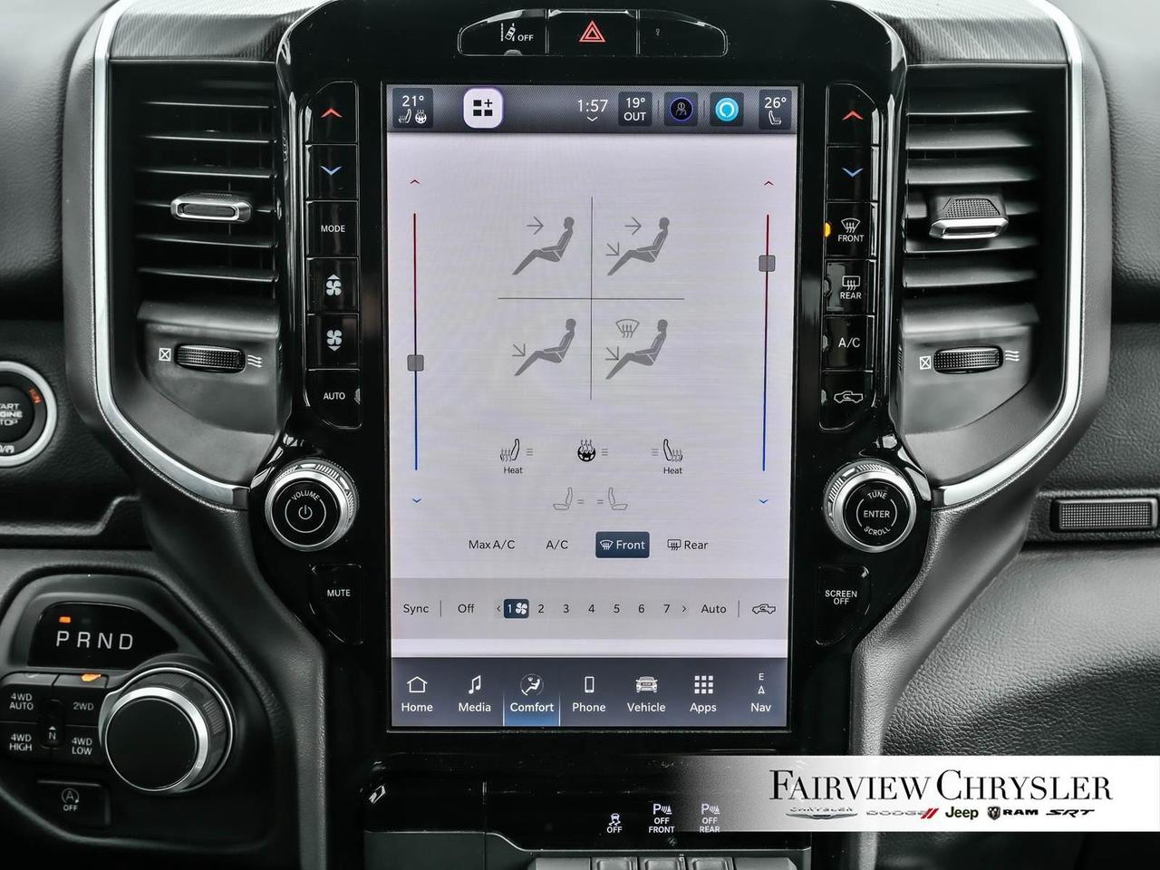 2025 RAM 1500 Big Horn NIGHT EDITION   CARPLAY   HEATED SEATS Photo