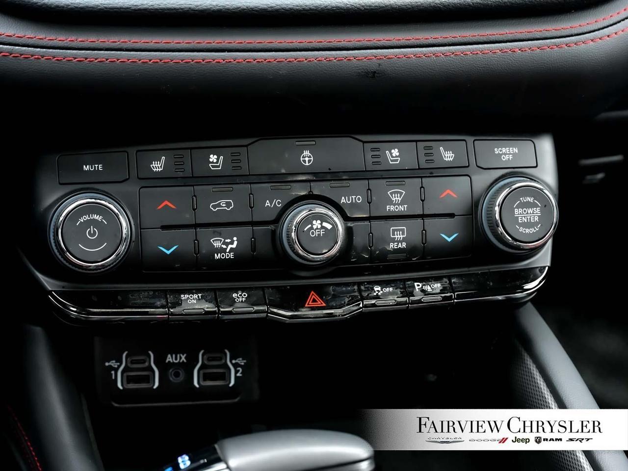 2024 Dodge Durango R/T SUNROOF   CARPLAY   NAV   CAPTAINS   BLACK TOP Photo