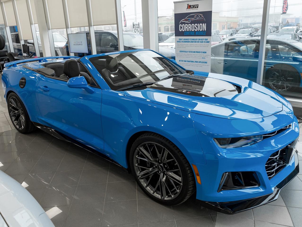 2023 Chevrolet Camaro ZL1, 650HP, MANUAL!!, 6.2L SUPERCHARGED V8 Photo
