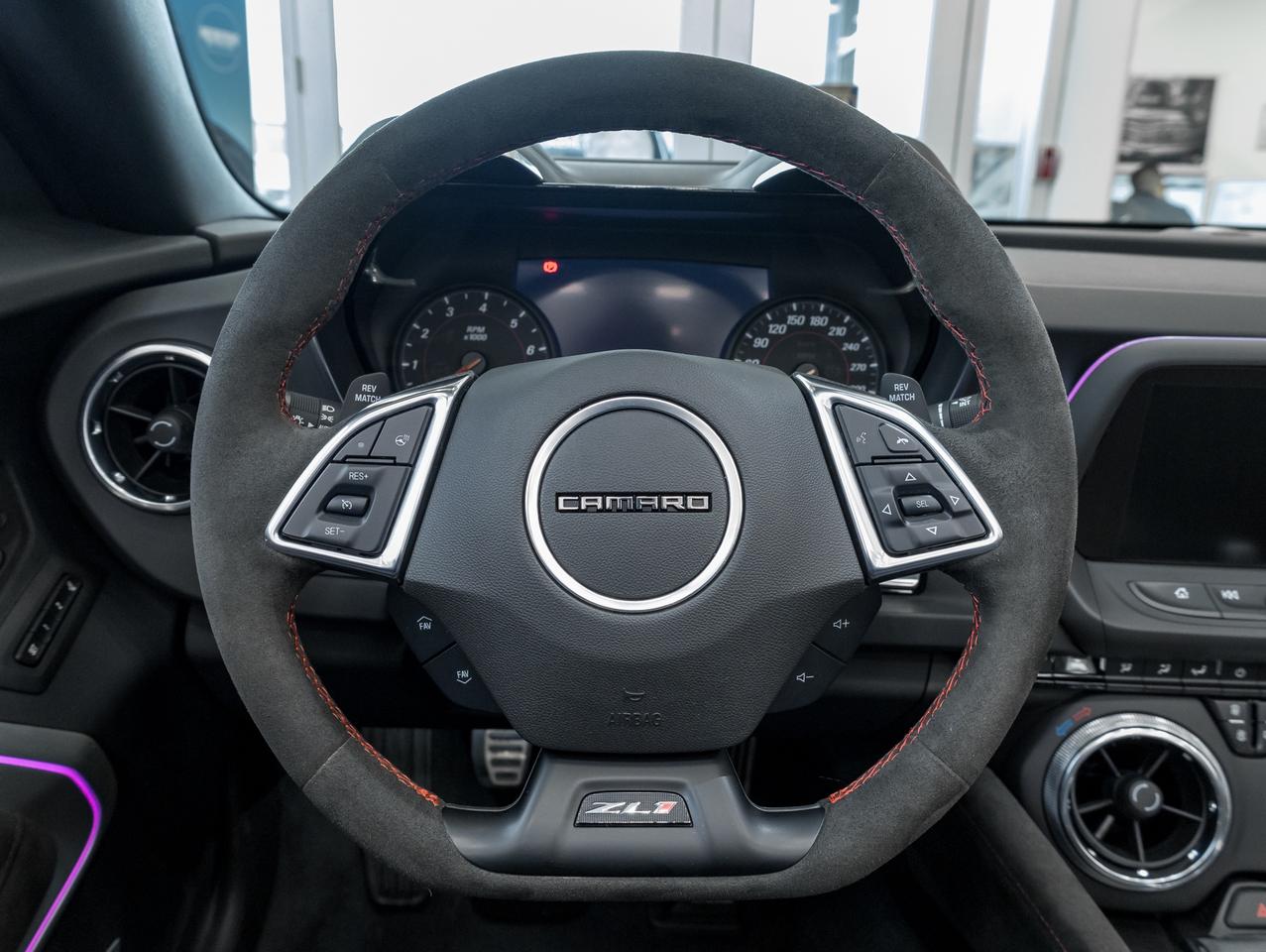 2023 Chevrolet Camaro ZL1, 650HP, MANUAL!!, 6.2L SUPERCHARGED V8 Photo