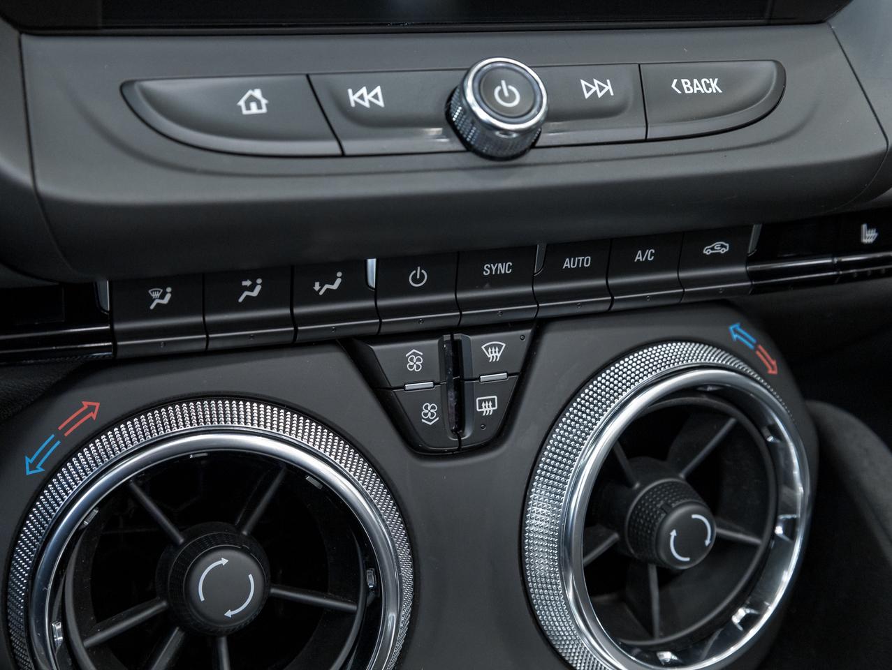 2023 Chevrolet Camaro ZL1, 650HP, MANUAL!!, 6.2L SUPERCHARGED V8 Photo