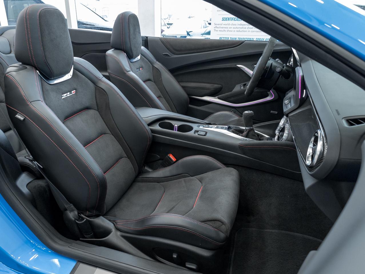 2023 Chevrolet Camaro ZL1, 650HP, MANUAL!!, 6.2L SUPERCHARGED V8 Photo