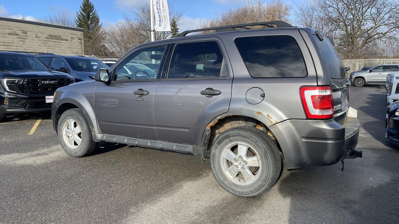 2010 Ford Escape XLT, AS-IS Photo