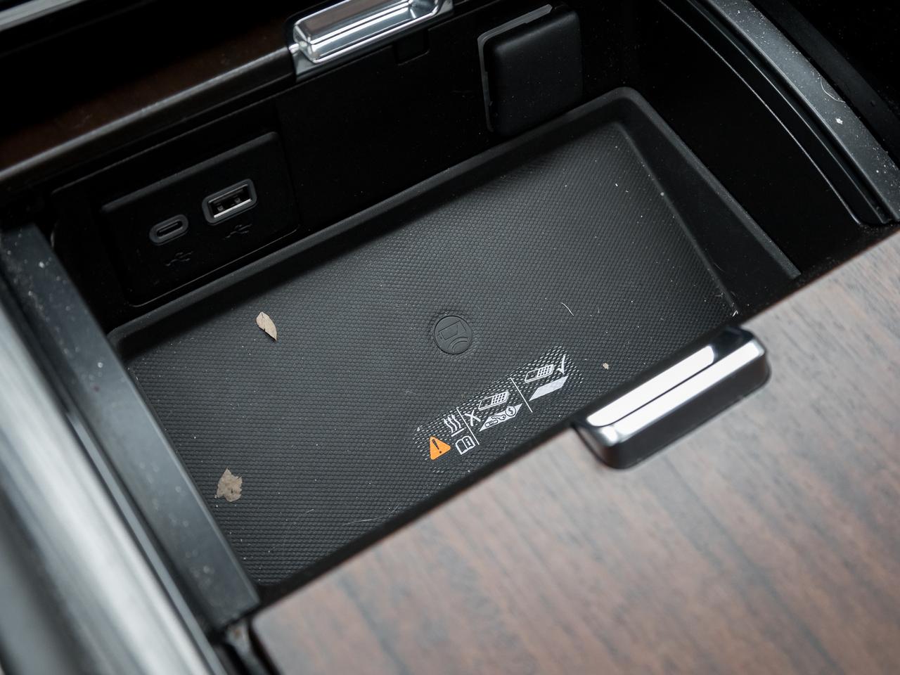 2023 GMC Yukon XL ULTIMATE   RARE Diesel   Super Cruise   Air Ride Photo