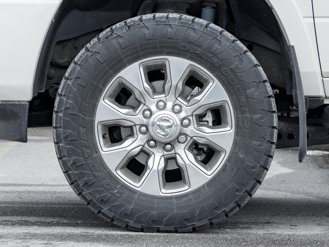 2020 RAM 2500 Limited 4x4 Crew Cab 6'4  Box Photo