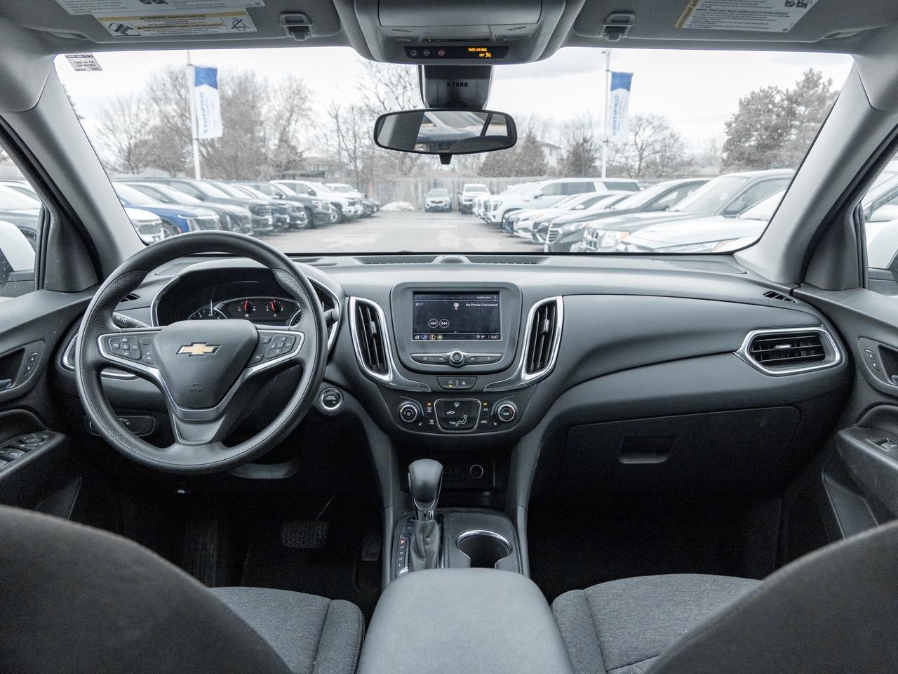 2022 Chevrolet Equinox FWD 4DR LT W-1LT Photo