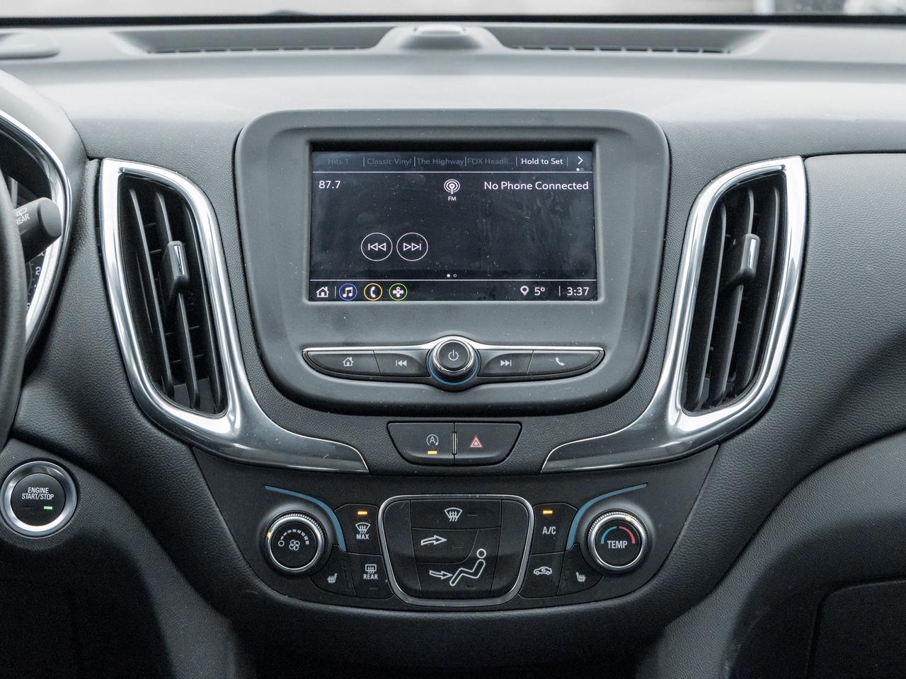 2022 Chevrolet Equinox FWD 4DR LT W-1LT Photo