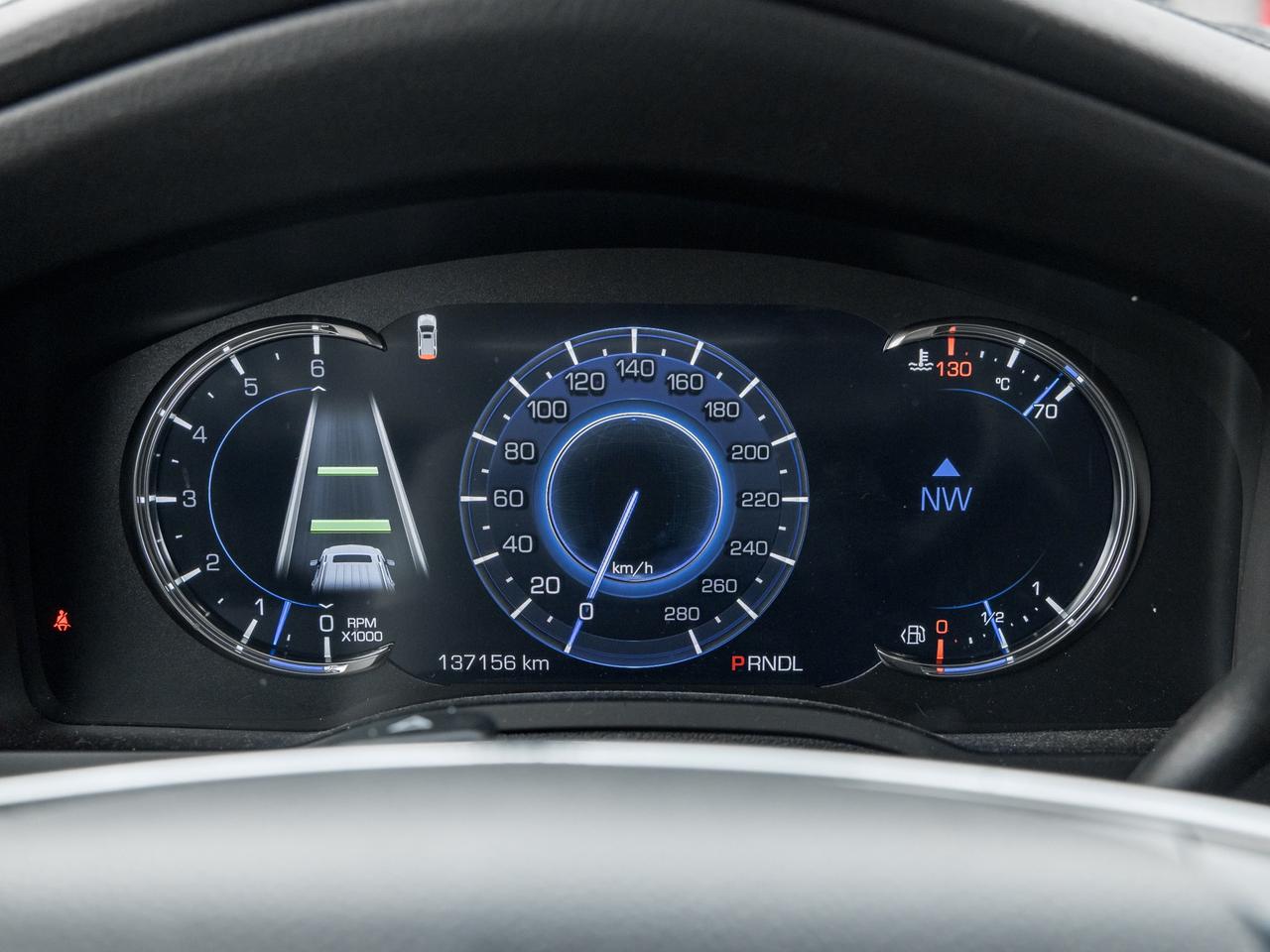 2018 Cadillac Escalade 4WD 4dr Luxury Photo