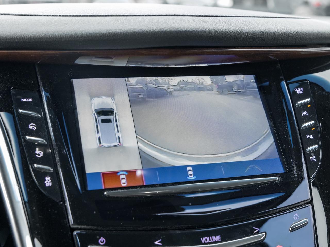 2018 Cadillac Escalade 4WD 4dr Luxury Photo