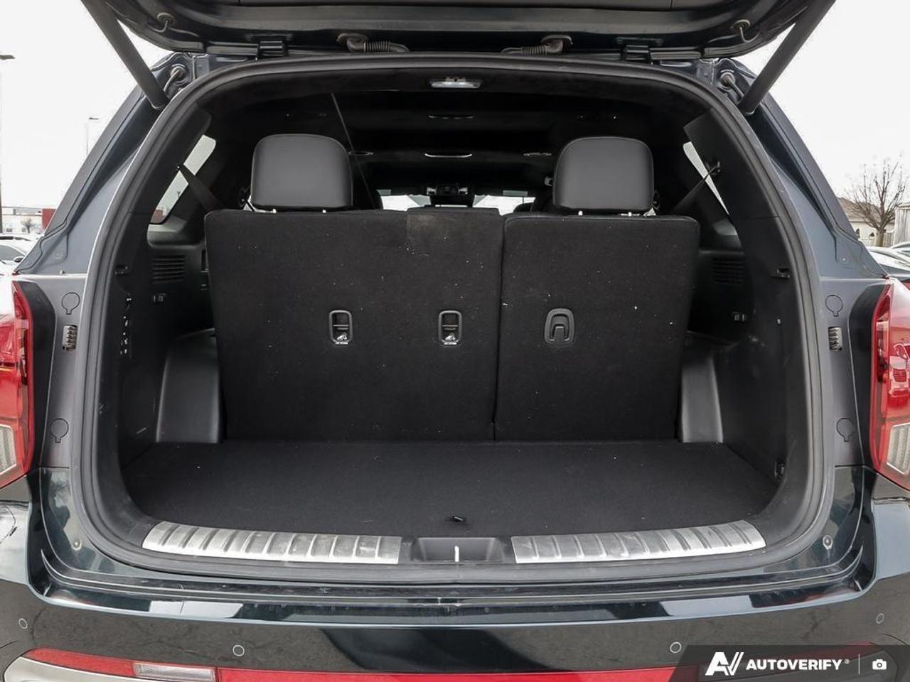 2024 Hyundai PALISADE Ultimate Calligraphy 4dr All-Wheel Drive Photo