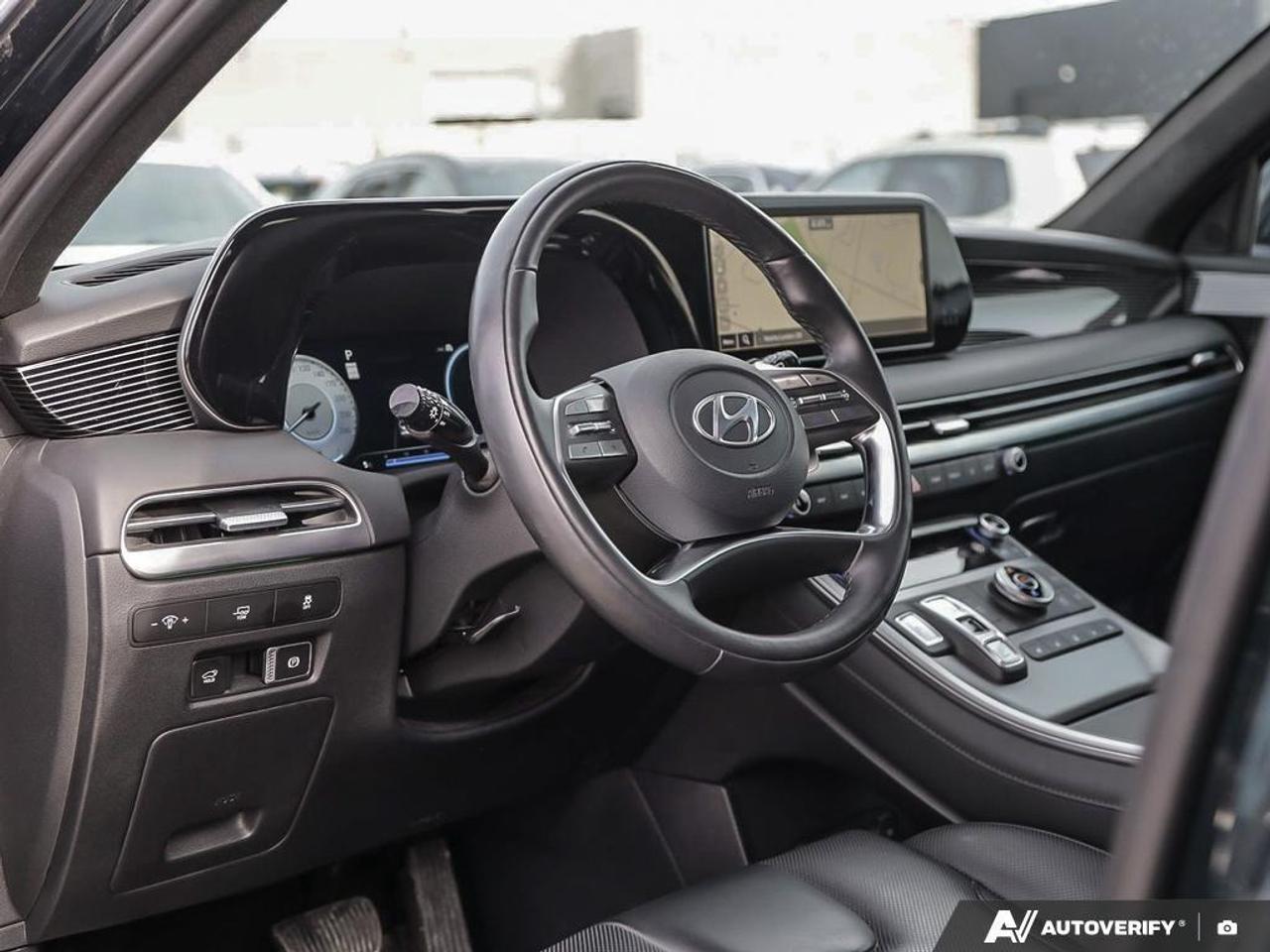 2024 Hyundai PALISADE Ultimate Calligraphy 4dr All-Wheel Drive Photo