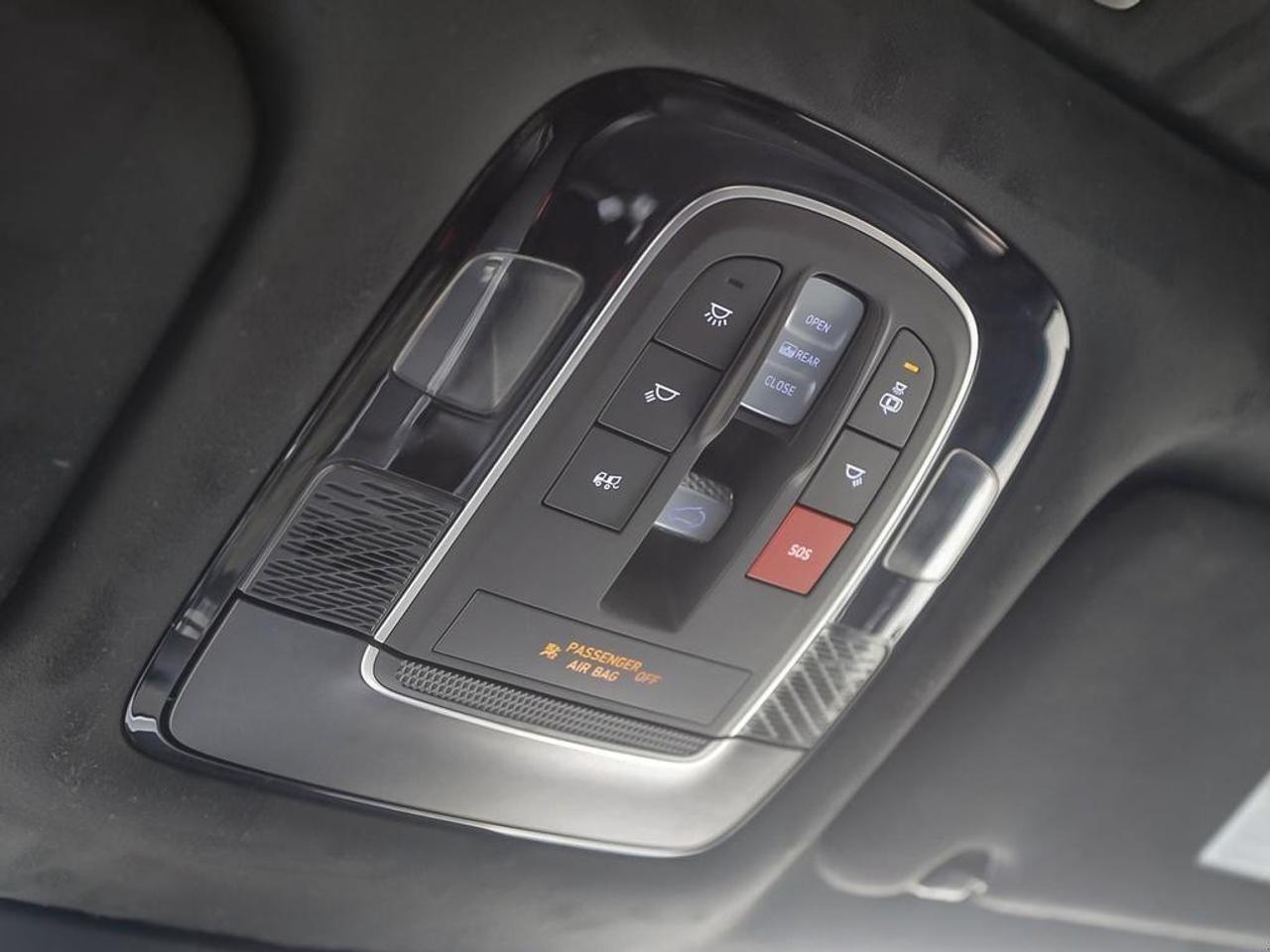 2024 Hyundai PALISADE Ultimate Calligraphy 4dr All-Wheel Drive Photo