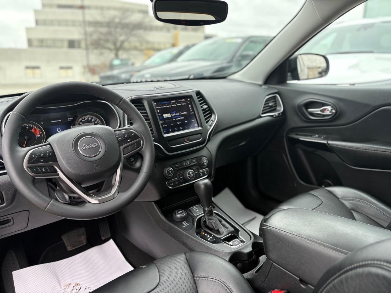 2022 Jeep Cherokee Altitude 4dr 4x4 Photo