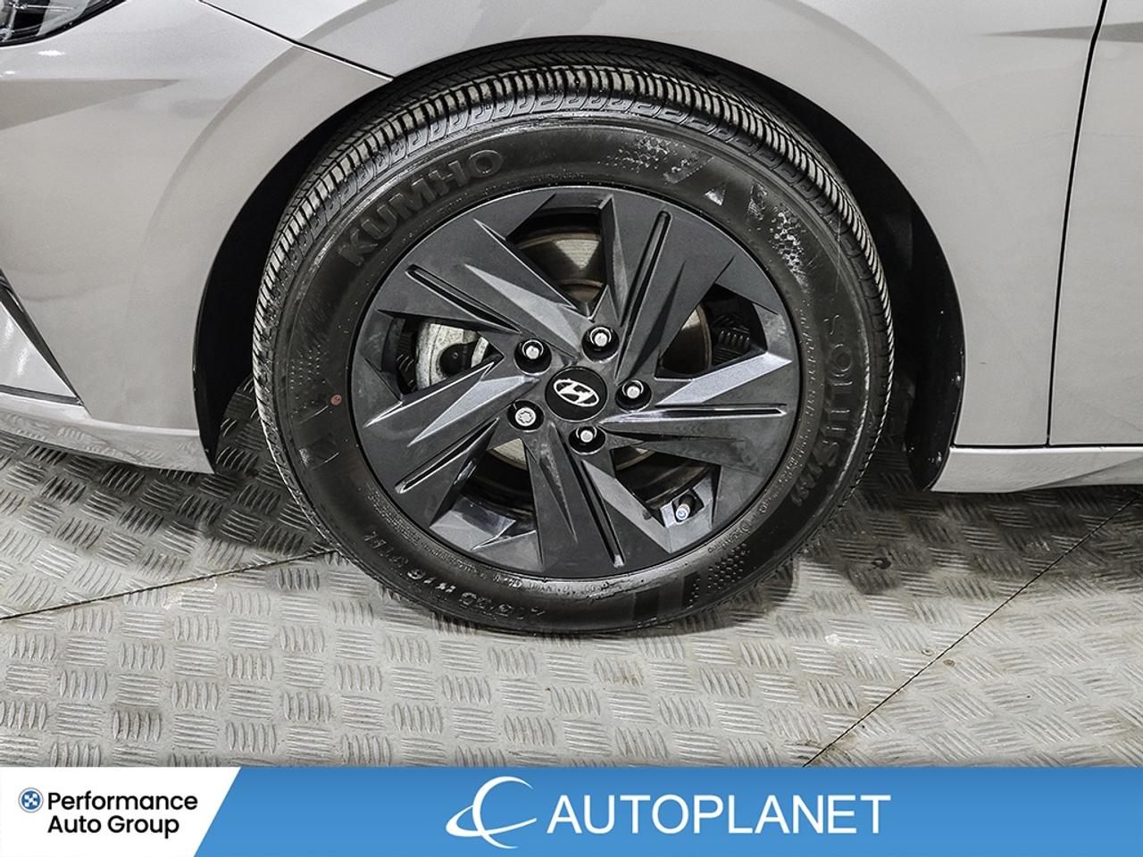 2023 Hyundai Elantra Preferred, Android Auto,Remote Start, Heated Seats Photo