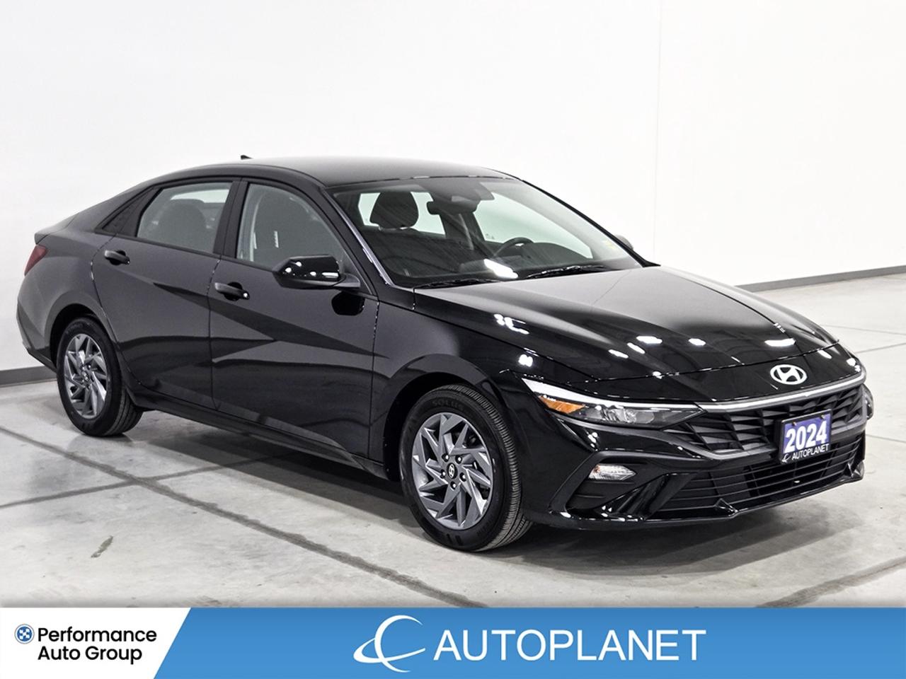 2024 Hyundai Elantra Preferred, Back Up Cam, Heated Seats, Bluetooth! Photo2