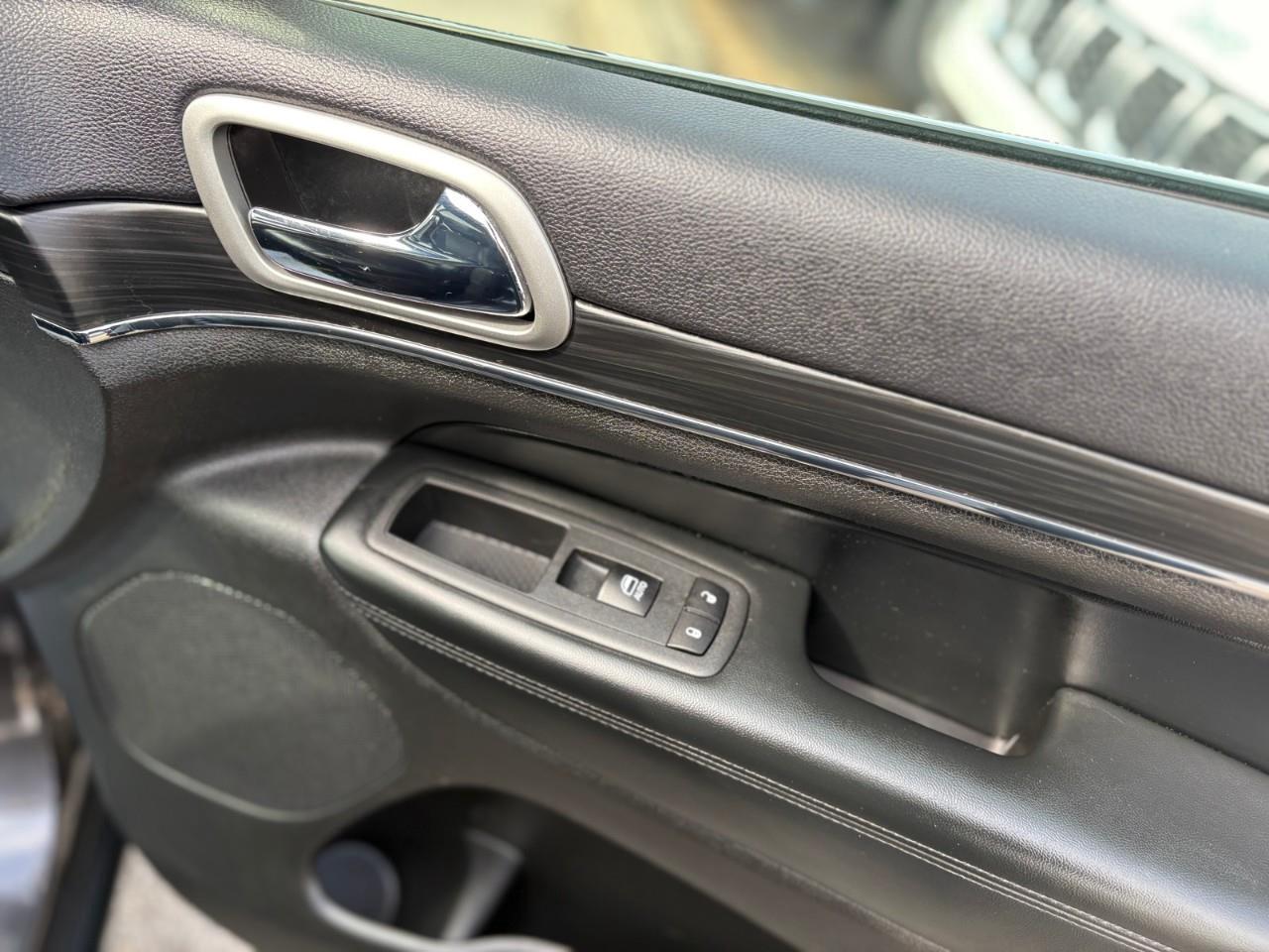 2020 Jeep Grand Cherokee Limited 4dr 4x4 Photo