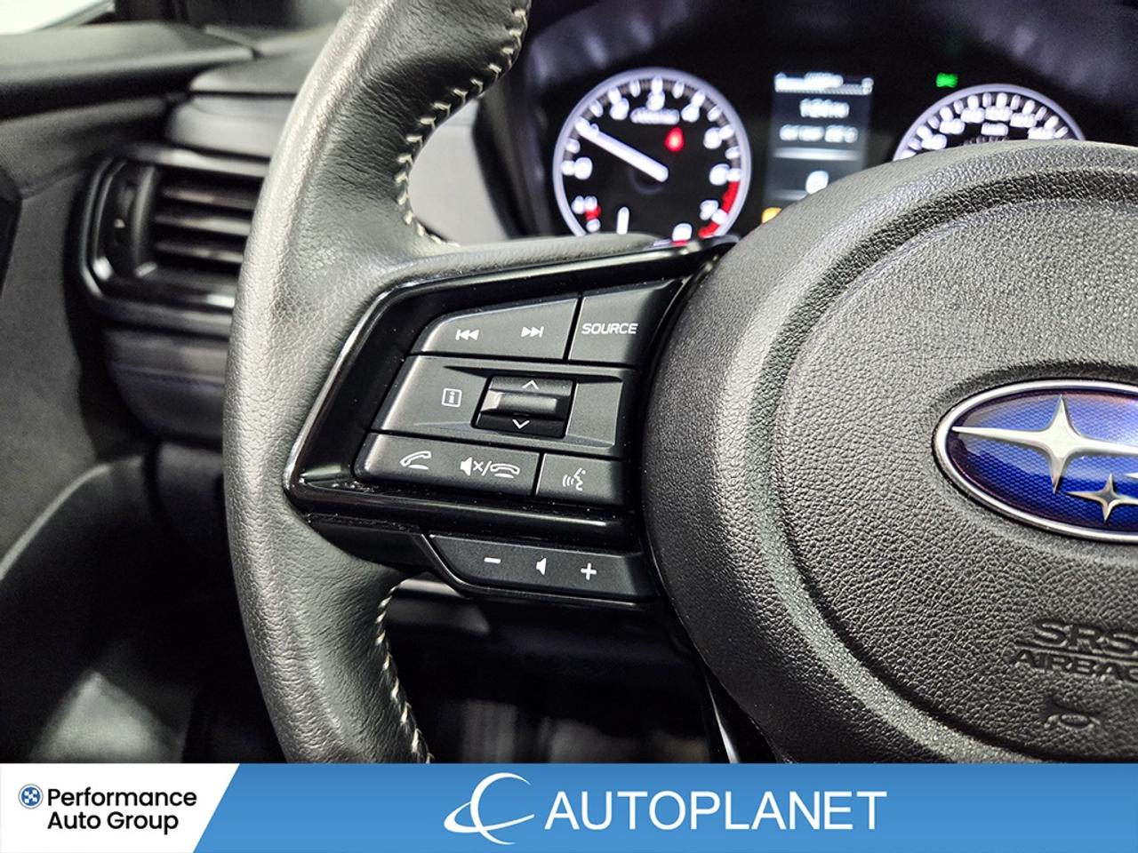 2025 Subaru Forester Touring AWD, Back Up Cam, Sunroof, Apple CarPlay! Photo