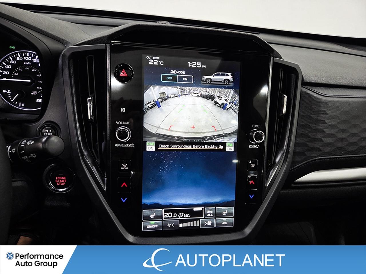 2025 Subaru Forester Touring AWD, Back Up Cam, Sunroof, Apple CarPlay! Photo