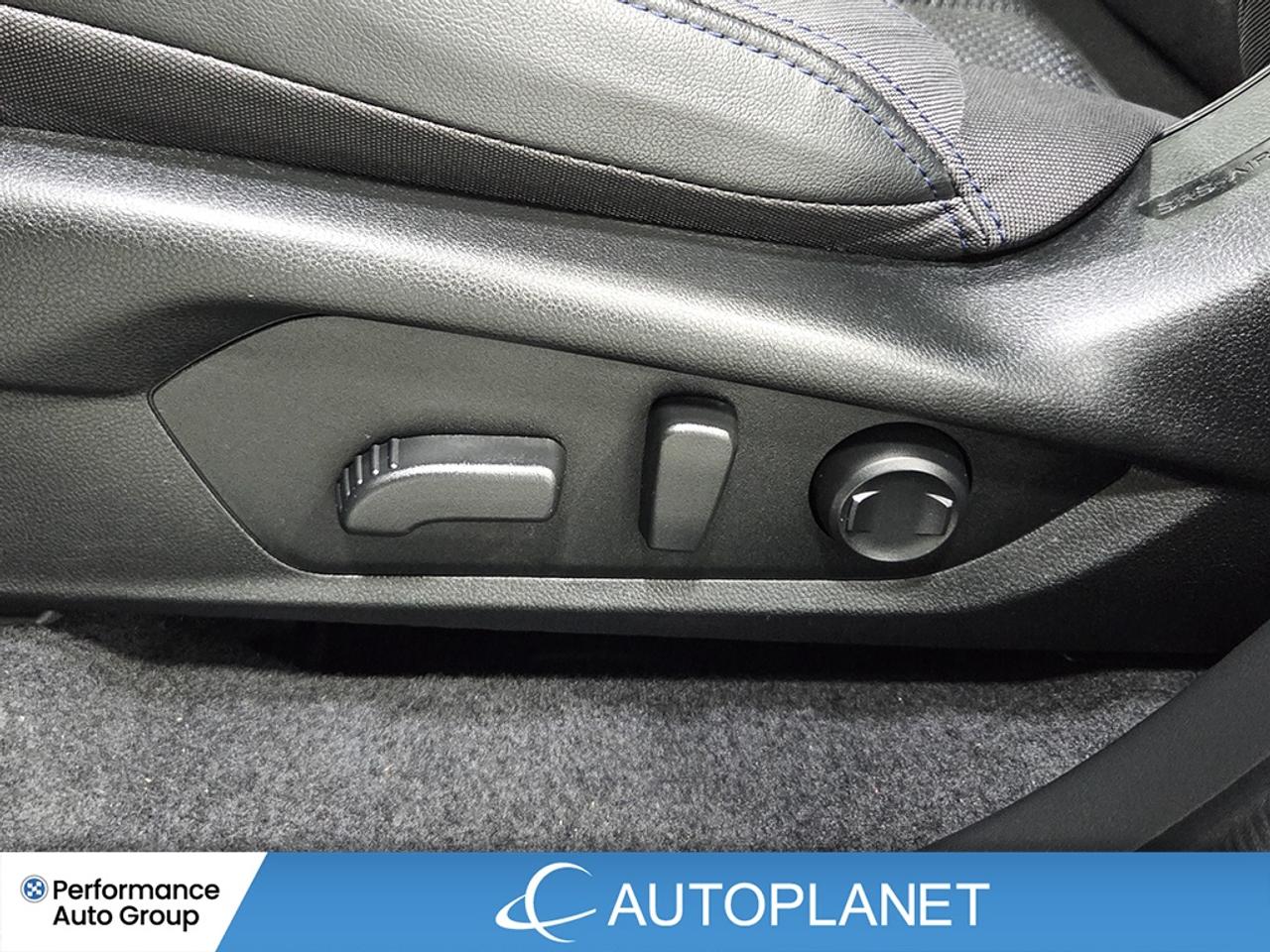 2025 Subaru Forester Touring AWD, Back Up Cam, Sunroof, Apple CarPlay! Photo