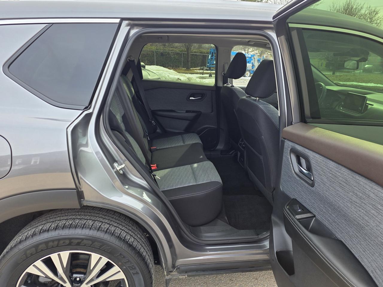 2023 Nissan Rogue SV Moonroof AWD Photo