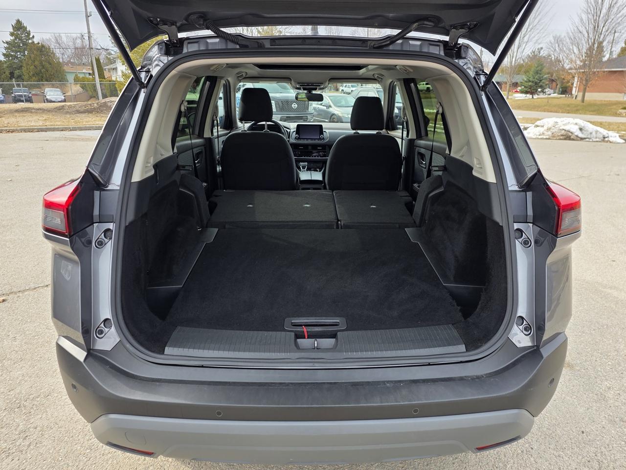 2023 Nissan Rogue SV Moonroof AWD Photo