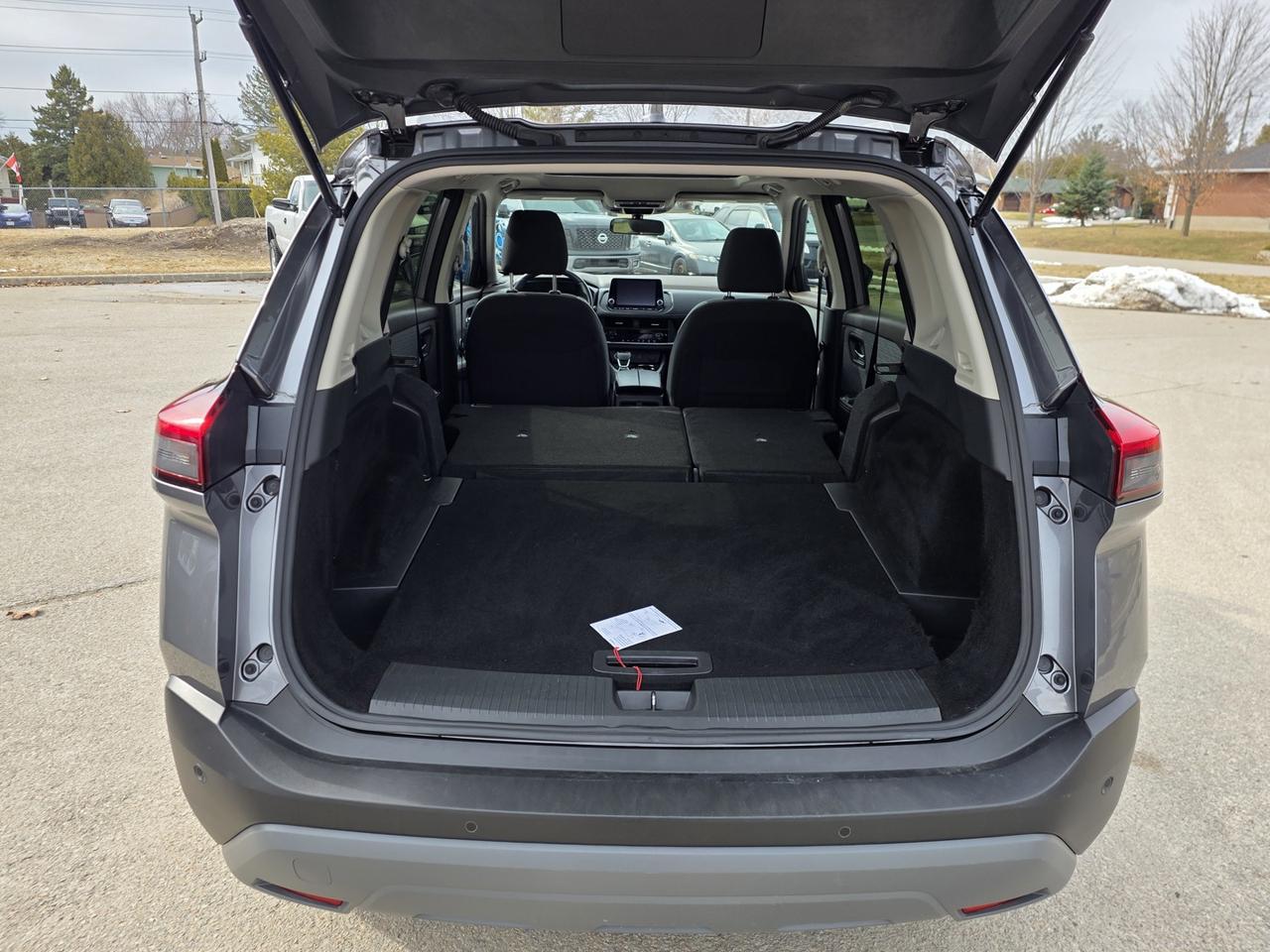 2023 Nissan Rogue SV Moonroof AWD Photo