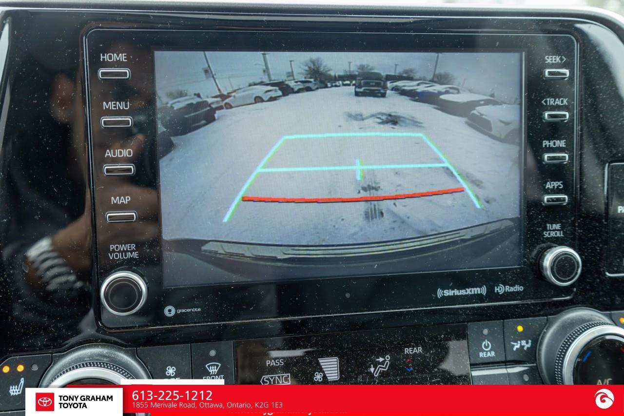 2020 Toyota Highlander XLE Photo