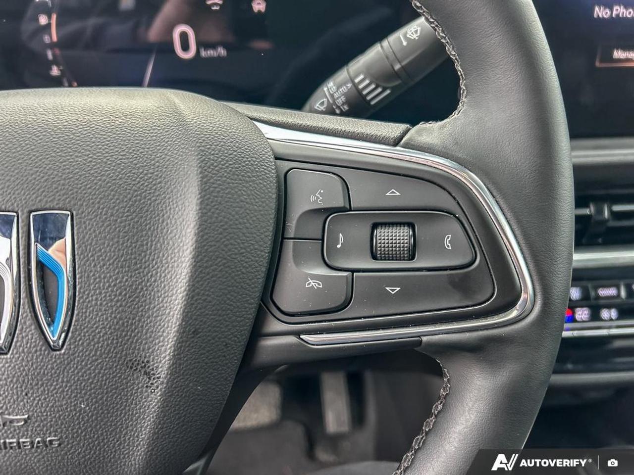 2024 Buick Envista Avenir HEATED SEATS | HEATED STEERING WHEEL | POWER LIFTG Photo