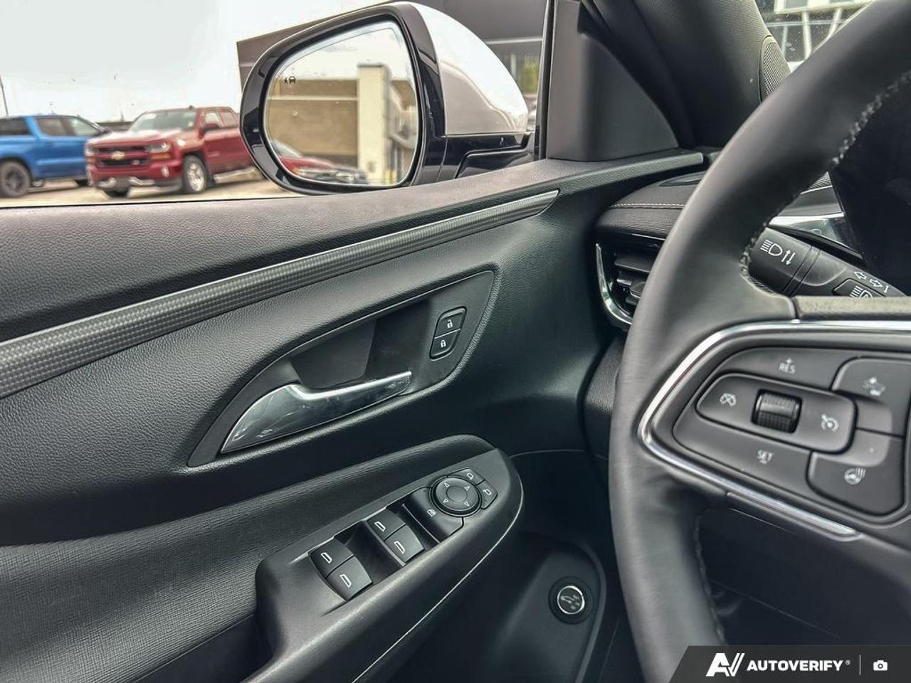 2024 Buick Envista Avenir HEATED SEATS | HEATED STEERING WHEEL | POWER LIFTG Photo