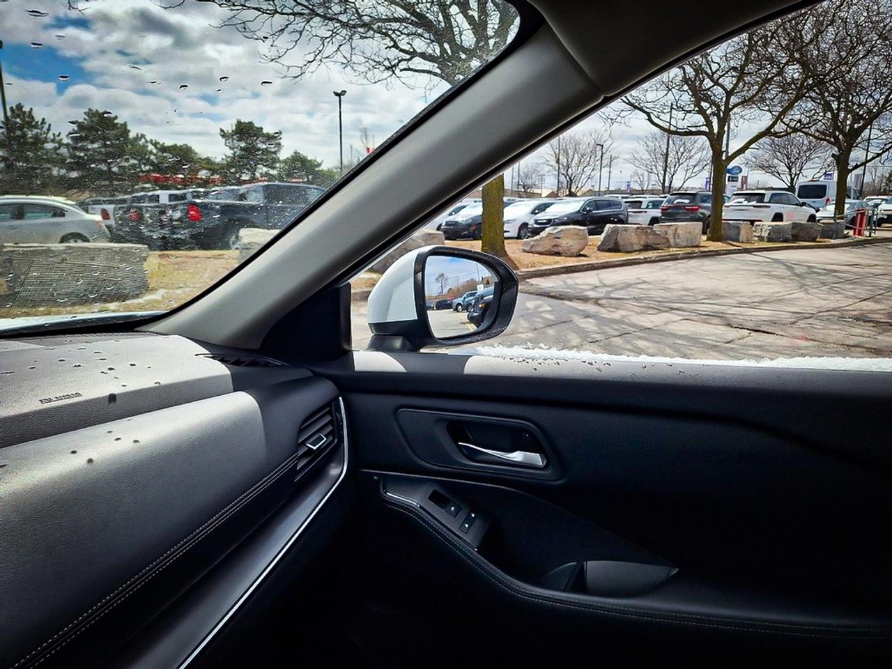 2024 Nissan Rogue  Photo