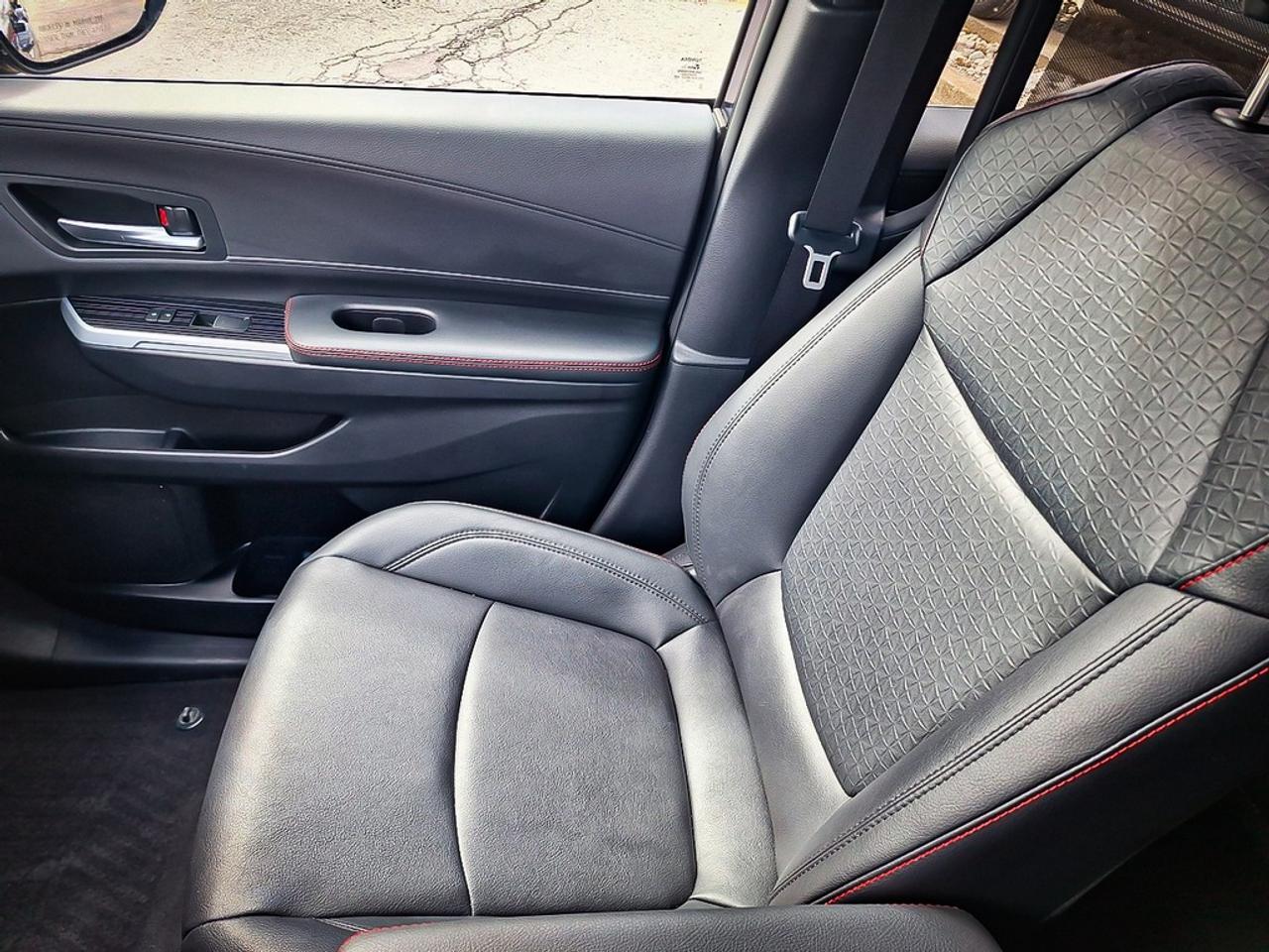 2025 Toyota Sienna  Photo