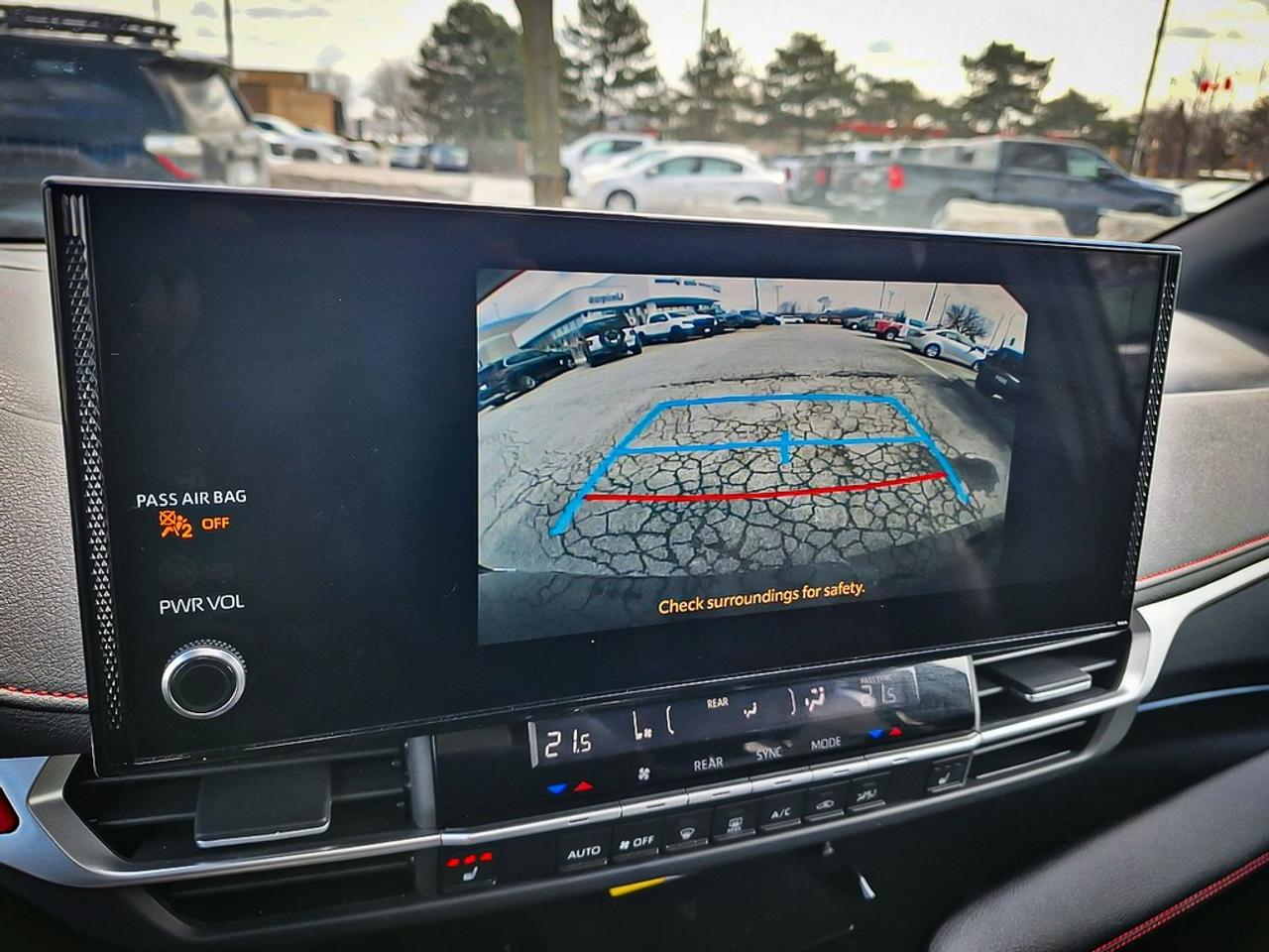 2025 Toyota Sienna  Photo