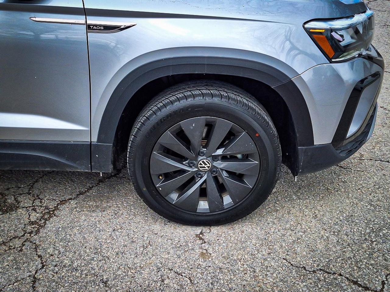 2024 Volkswagen Taos  Photo