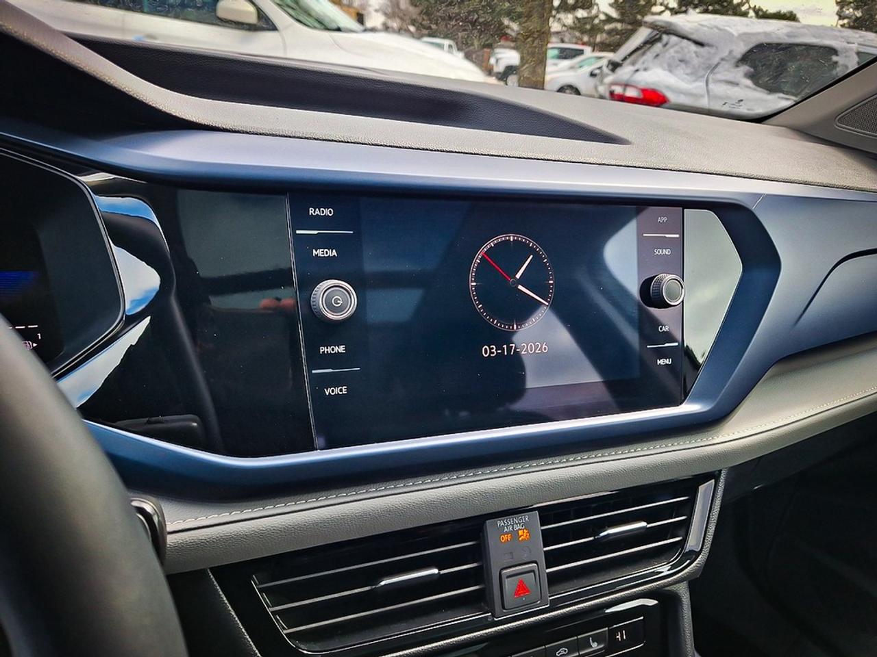 2024 Volkswagen Taos  Photo